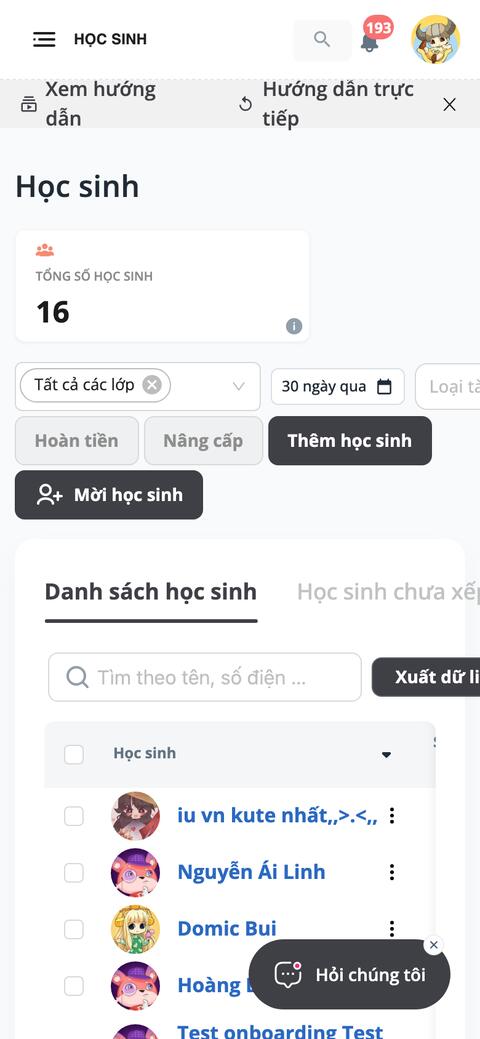Học sinh trên điện thoại